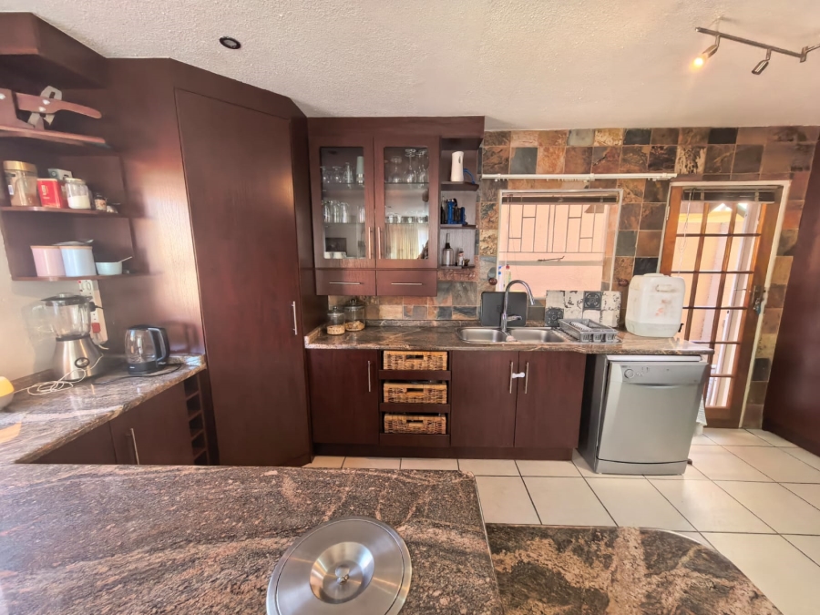 3 Bedroom Property for Sale in Parys Free State